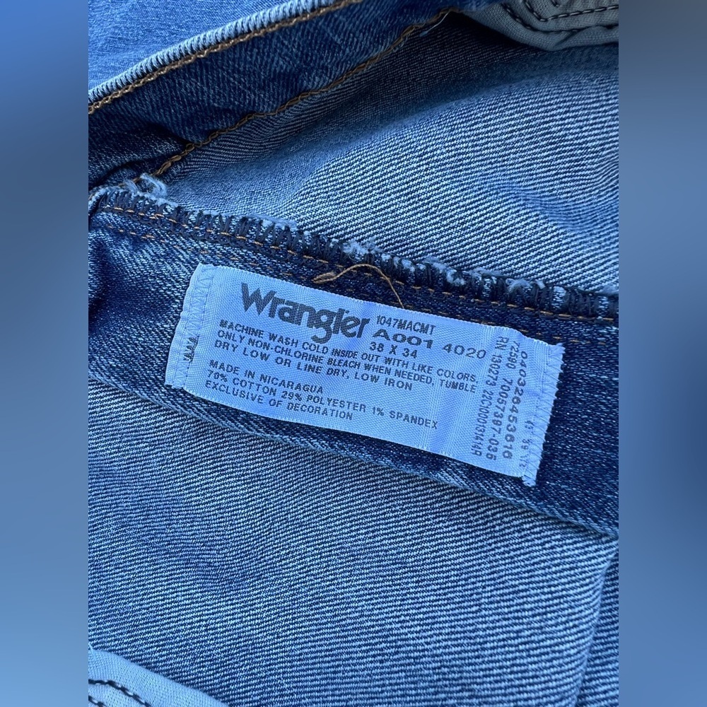 Wrangler Men’s Light Blue Cowboy Cut Cotton Blend Western Denim Jeans Size 38X34 - Picture 5 of 5